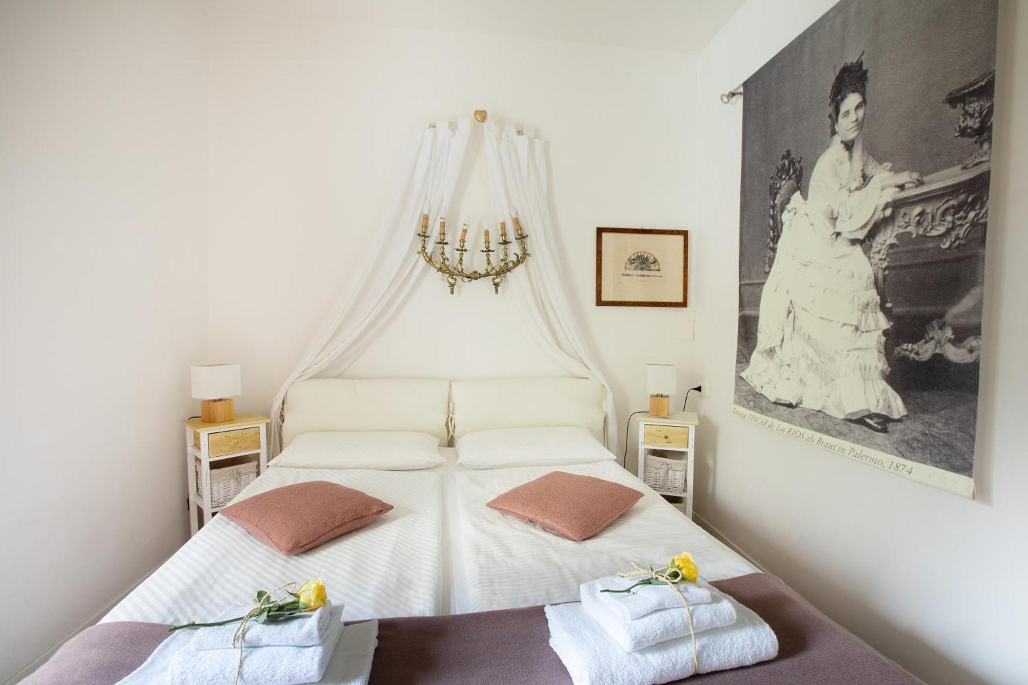 Villa Angelica Riva del Garda Phòng bức ảnh